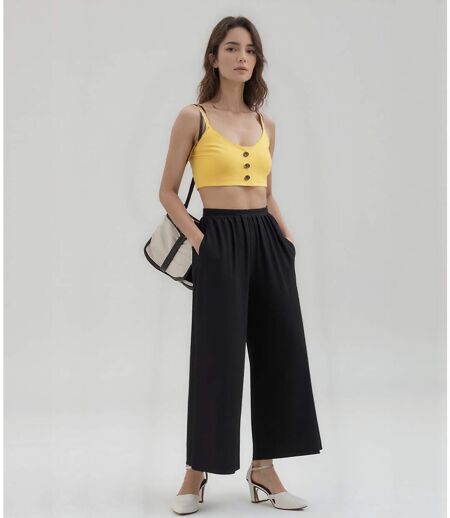 Pantalon femme coupe large de couleur noir - 100% coton - Choix intemporel