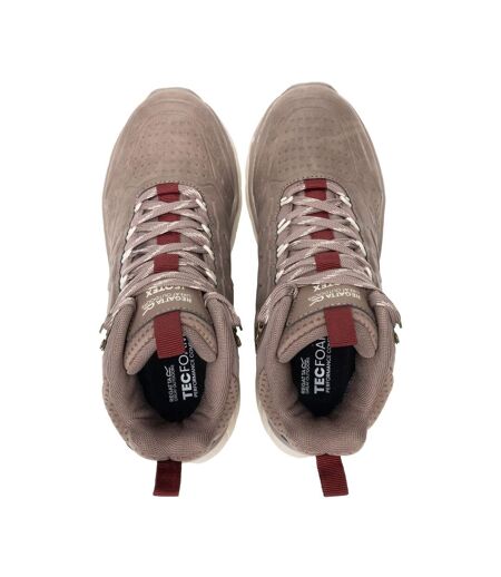 Chaussures Montantes De Marche Derino Femme Marron Foncé Beige Clair Regatta