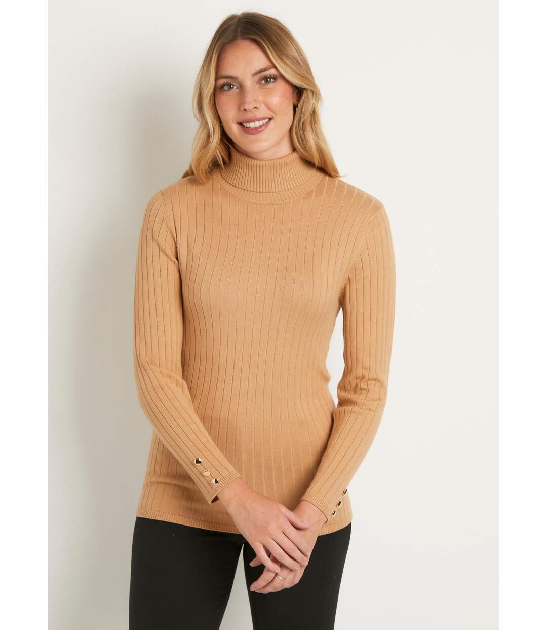Pull doux côtelé court col roulé côtes plates-1