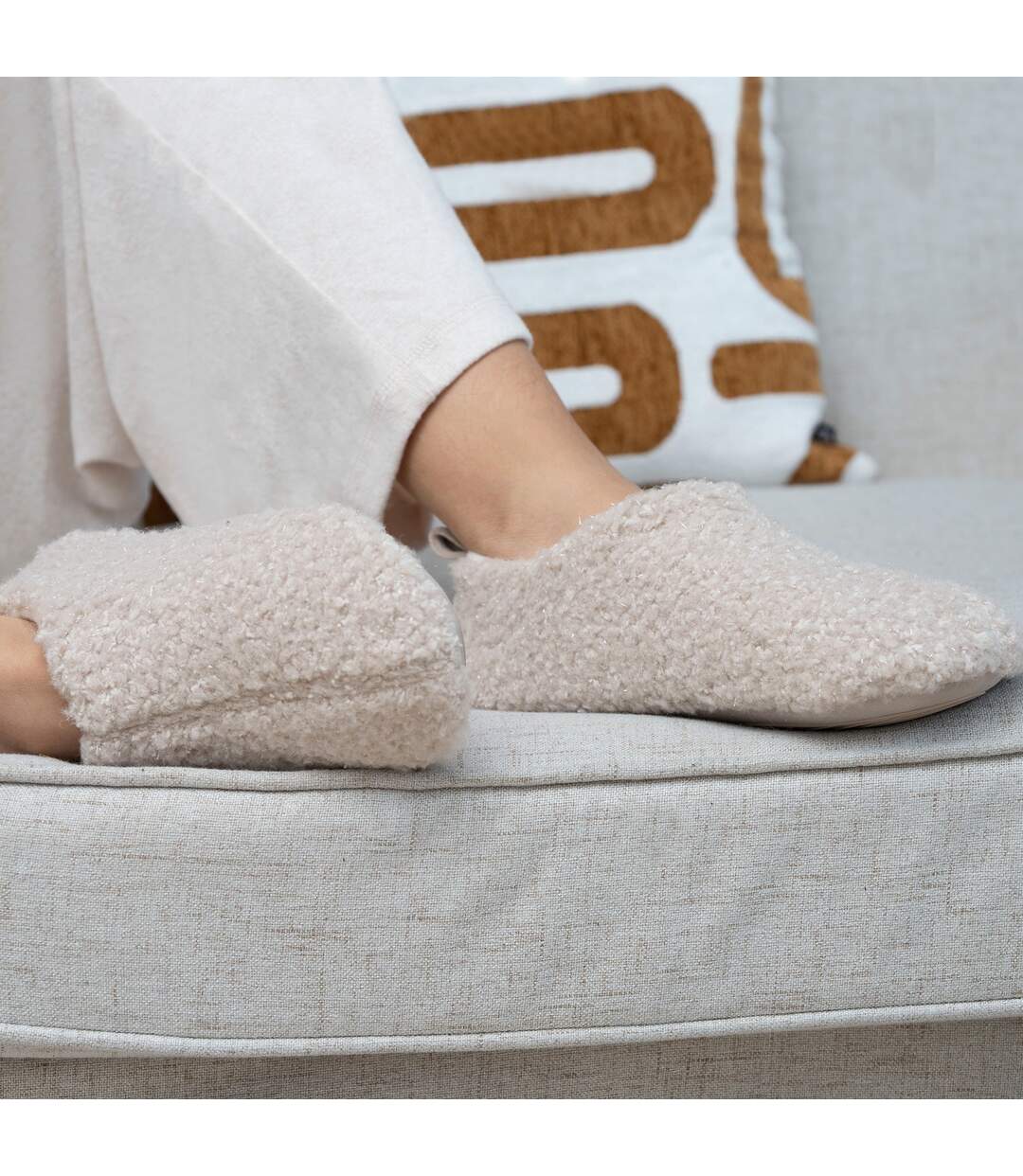 Isotoner Chaussons extra-light Bottillons femme sherpa, semelle antidérapante-2