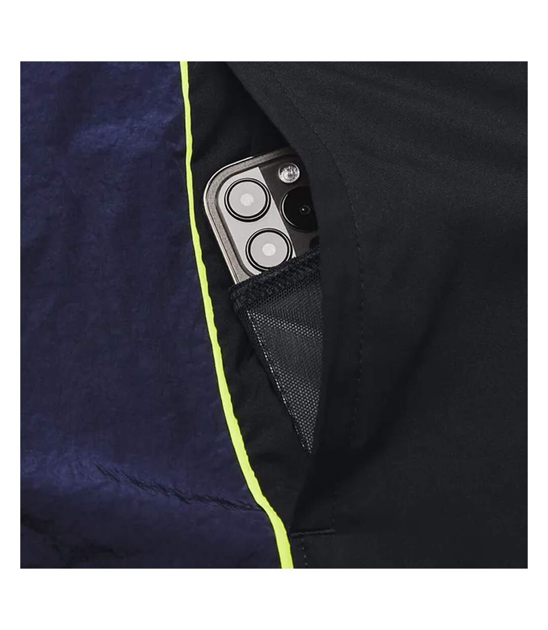 Short Run Anywhere Homme Noir Under Armour-3