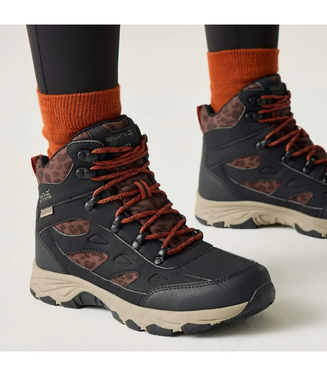 Womens/ladies Vendora Leopard Synthetic Leather Walking Boots Black Regatta-2