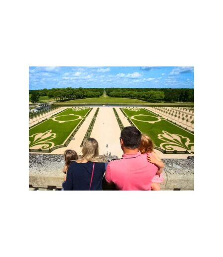 Château de Chambord : entrée coupe-file pour 1 personne pour le plus grand des châteaux de la Loire - SMARTBOX - Coffret Cadeau Sport & Aventure