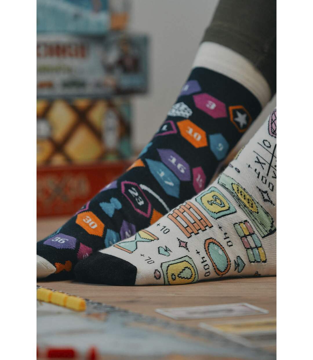 SPOX SOX - Unisex Novelty Odd Socks - Board Games