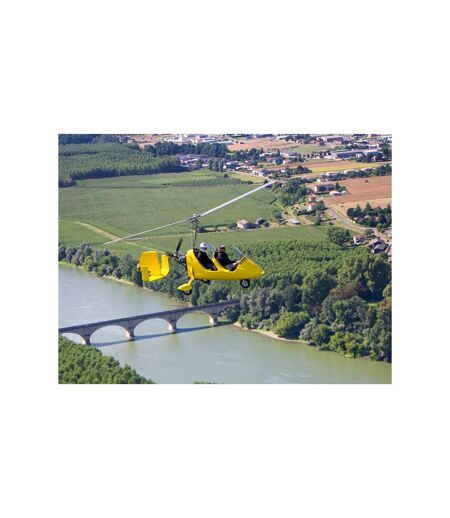 Balade aérienne près de Bordeaux : 45 min de vol en ULM autogire au-dessus de la Garonne - SMARTBOX - Coffret Cadeau Sport & Aventure