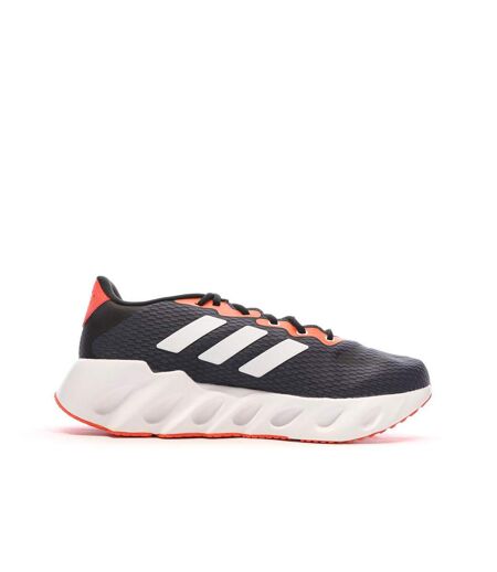 Chaussures de running noires/oranges homme adidas switch