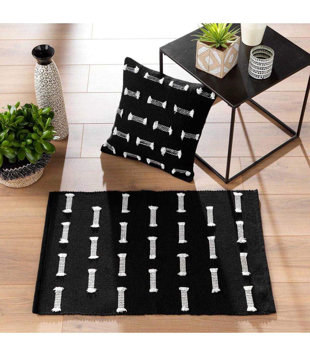 Tapis Déco Tissé Juline 50x80cm Noir-3