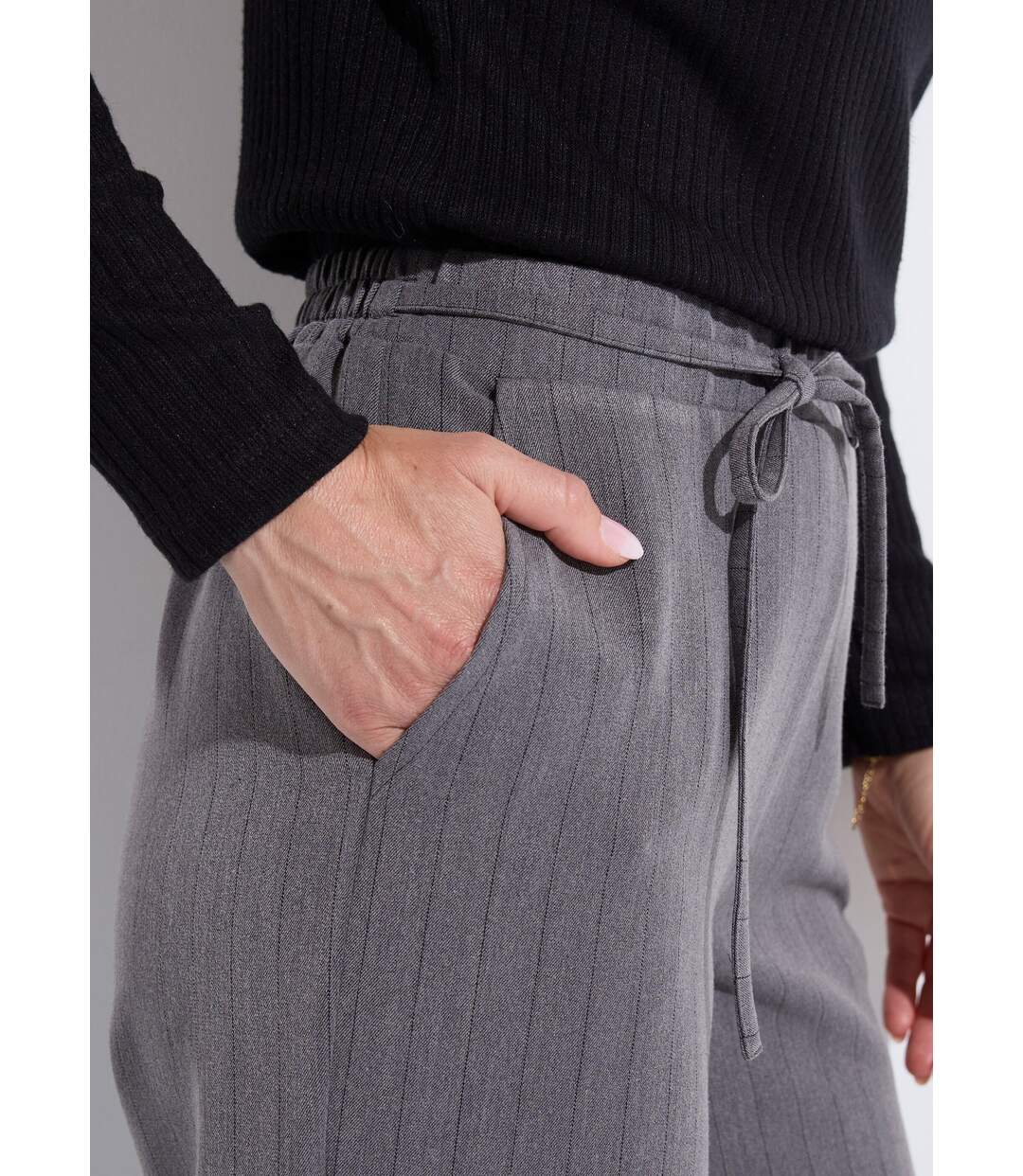 Pantalon droit lien à la taille 3/4 élastiquée-4