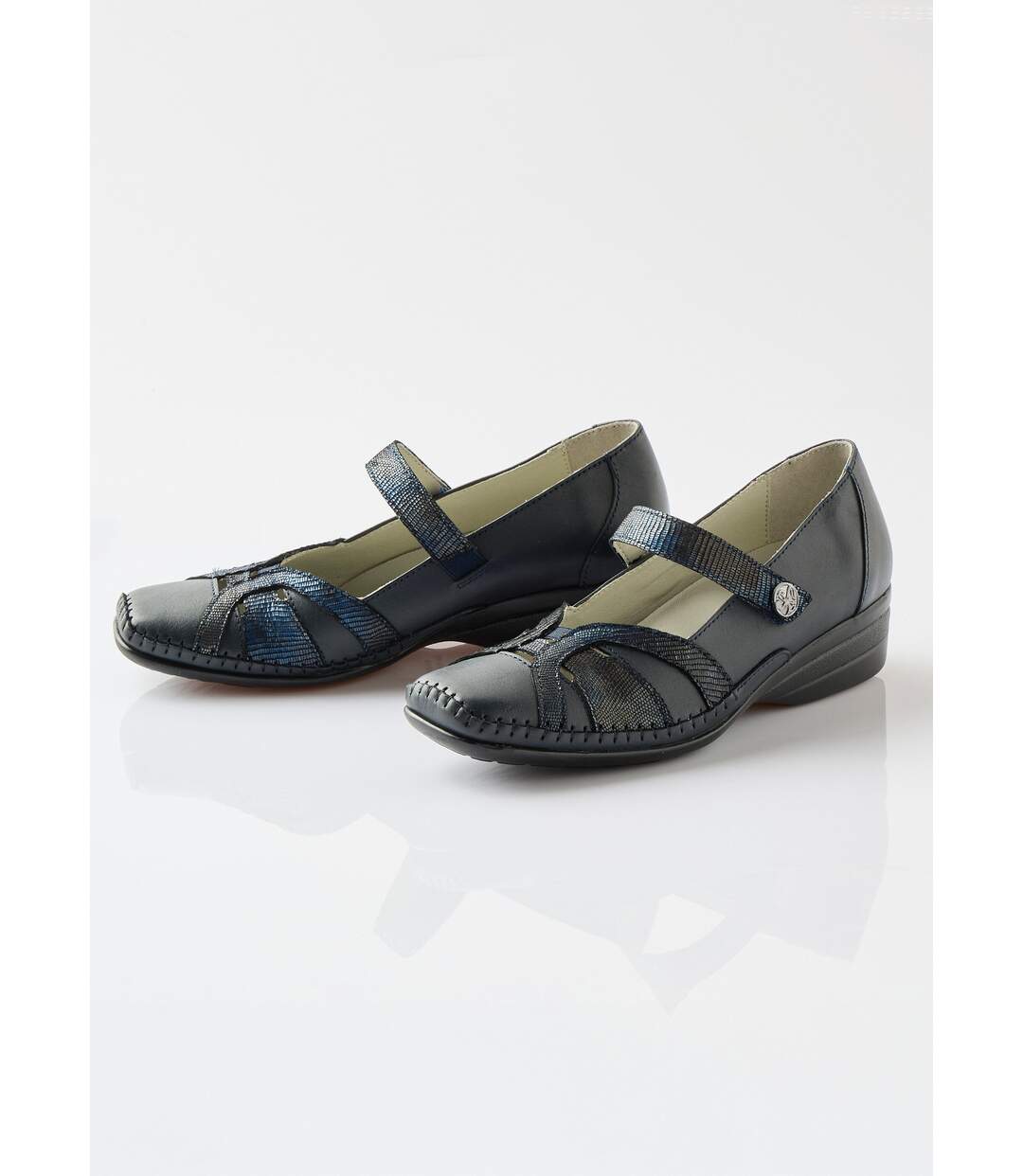 Ballerines largeur confort cuir scratchées-4