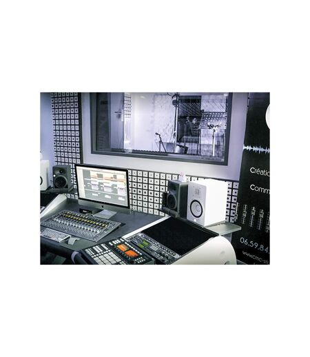 Session d'enregistrement de 3h avec traitement de la voix en studio professionnel près de Paris - SMARTBOX - Coffret Cadeau Sport & Aventure
