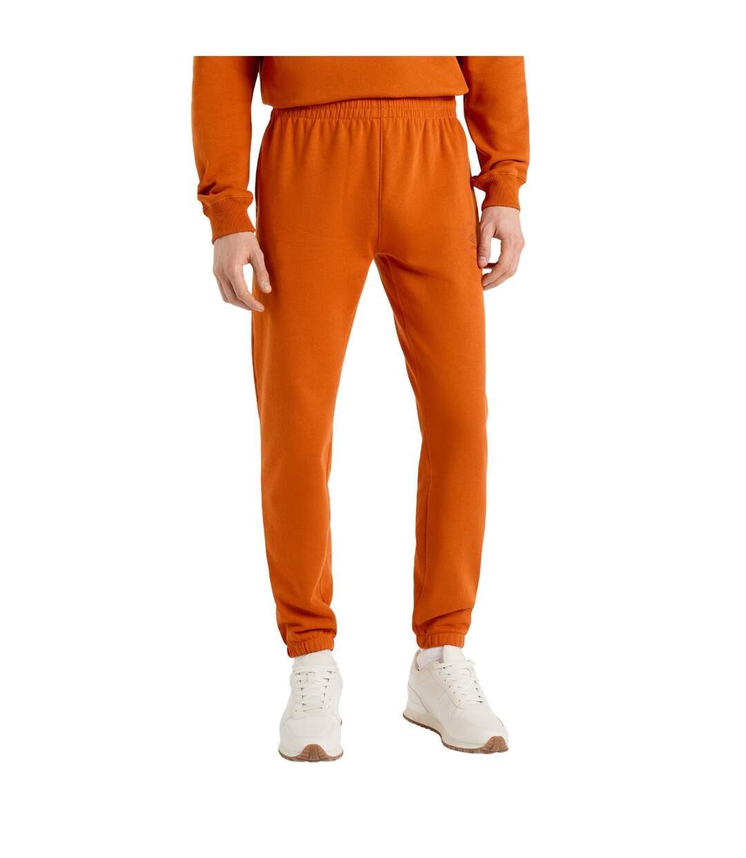 Mens relaxed fit jogging bottoms gold flame Umbro-3
