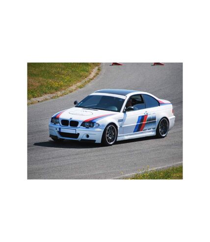 Passion pilotage : 10 tours au volant d'une BMW M3 E46 sur le circuit de Lohéac - SMARTBOX - Coffret Cadeau Sport & Aventure