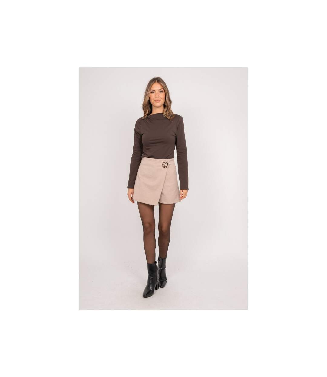 Jupe-short portefeuille bouton bijou XENITEL - Dona X Lisa-4