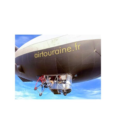 Vol en dirigeable au-dessus de Tours ou du château de Chenonceau - SMARTBOX - Coffret Cadeau Sport & Aventure