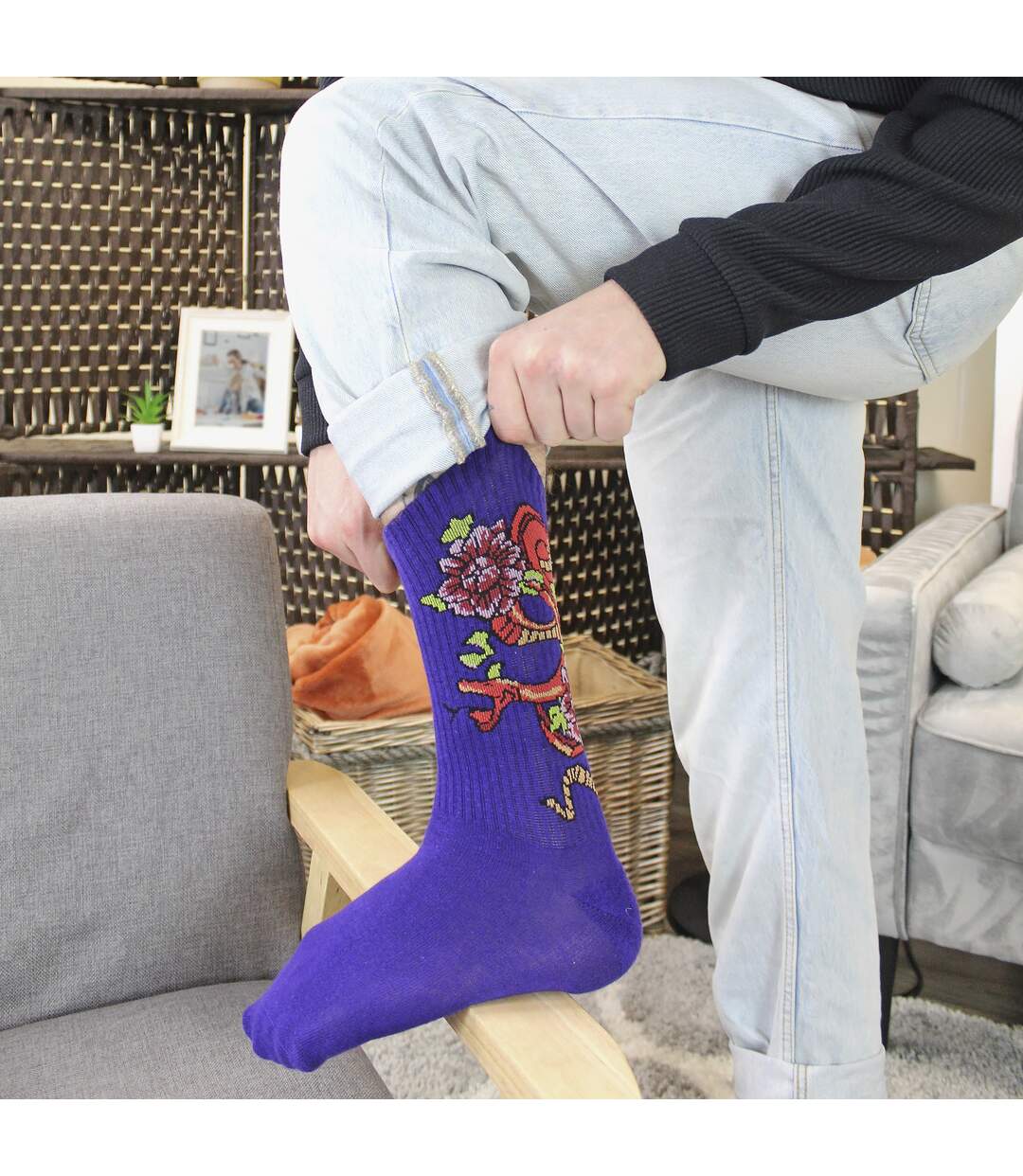 4 Pairs Mens Novelty Japanese Style Cotton Socks with Fun Patterns-5