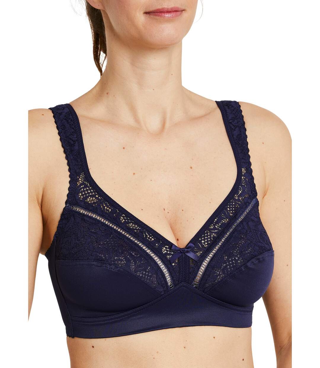 Soutien-gorge sans armatures ajouré-3