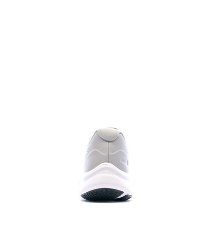 Chaussures de running grises femme nike star runner 3