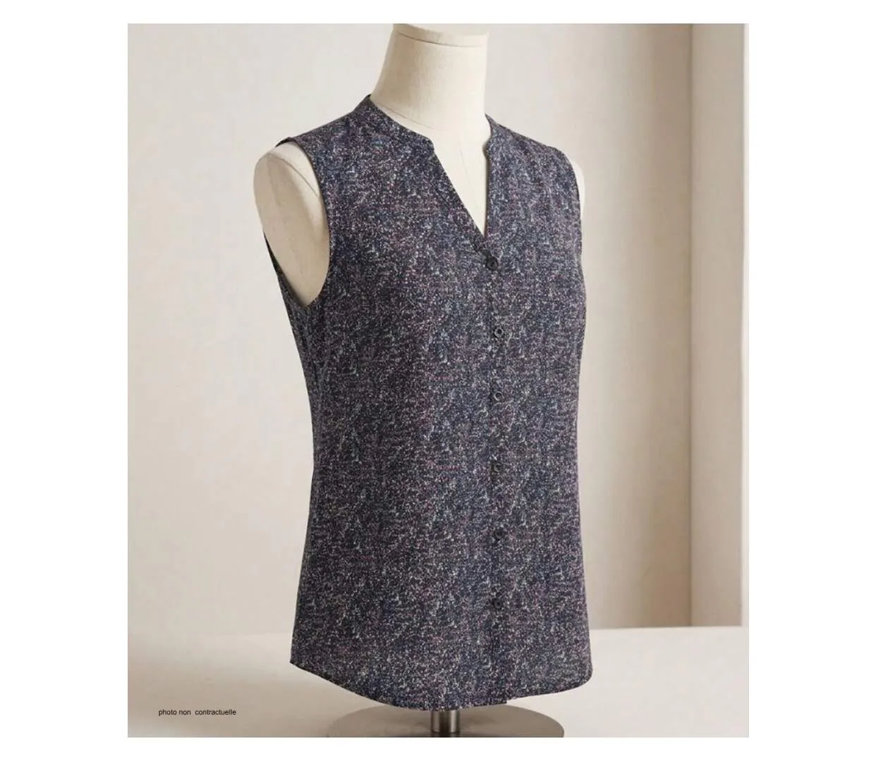 MAYFLOWER VODKA1 Chemisier sans manches – La fluidité de la viscose pour un look estival chic-3