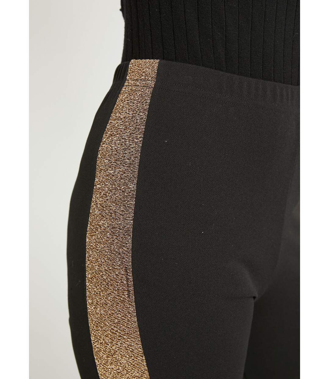 Legging taille élastiquée côtés brillants-4