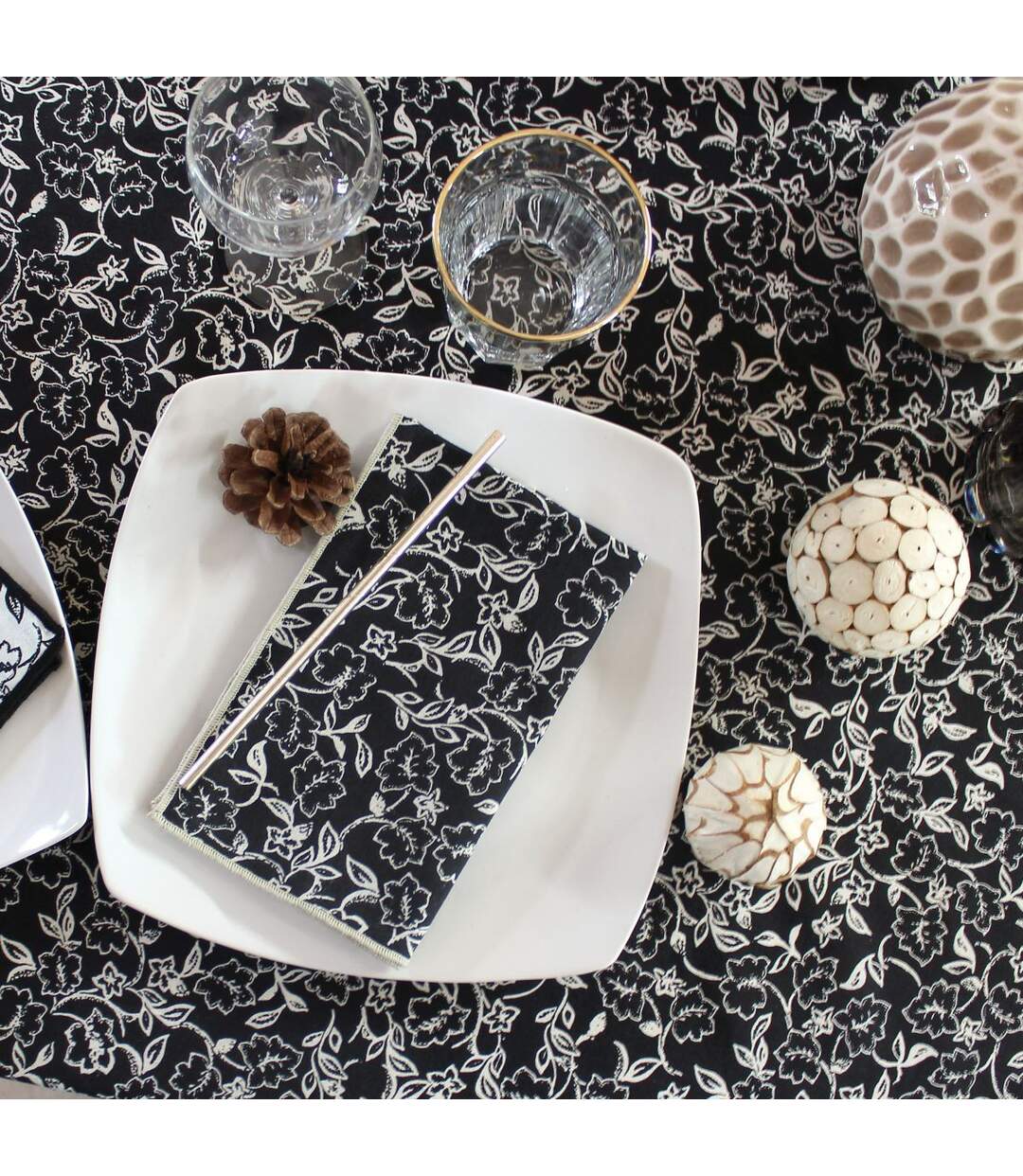 Lot de 4 Serviettes de Table Linette 40x40 Noir & Écru-3