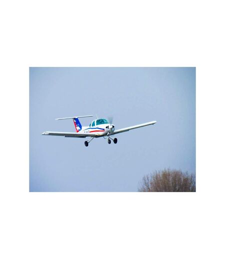 Initiation au pilotage d'avion lors d'un vol de 25 min près de Lille - SMARTBOX - Coffret Cadeau Sport & Aventure