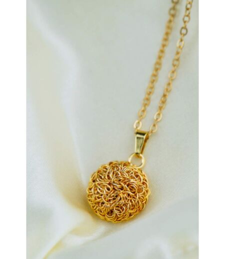 Gold Round Wire Wrapped Small Vintage Corded Circle Statement Pendant Necklace