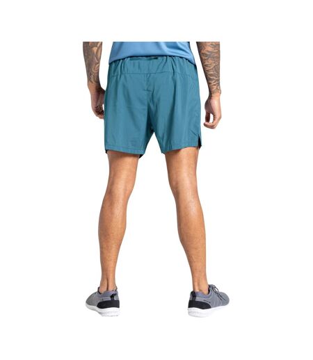 Dare 2B Mens Accelerate Fitness Shorts (Mediterranean Green)