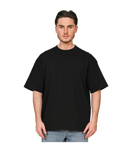 Noir Casual Classics