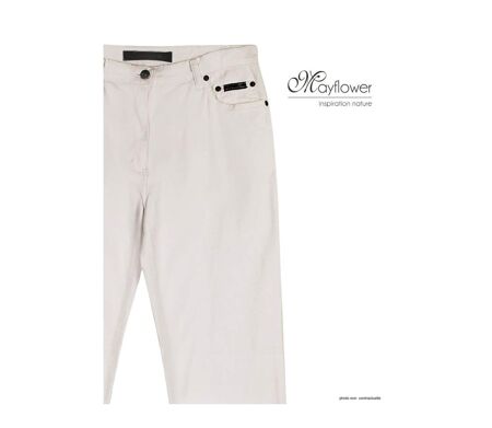 Pantalon Mayflower FIANA2 blanc coupe droite : le confort du stretch au quotidien