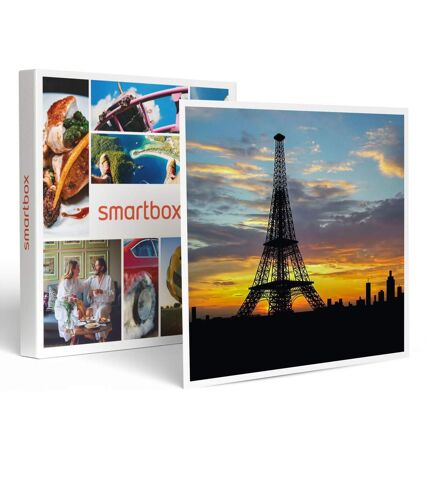 Accès au sommet de la tour Eiffel avec billet coupe-file et audio-guide pour 2 adultes - SMARTBOX - Coffret Cadeau Sport & Aventure