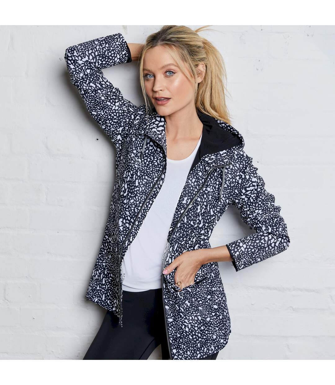 Veste Imperméable The Laura Whitmore Edit Deviation Femme Noir Blanc Dare 2B-1