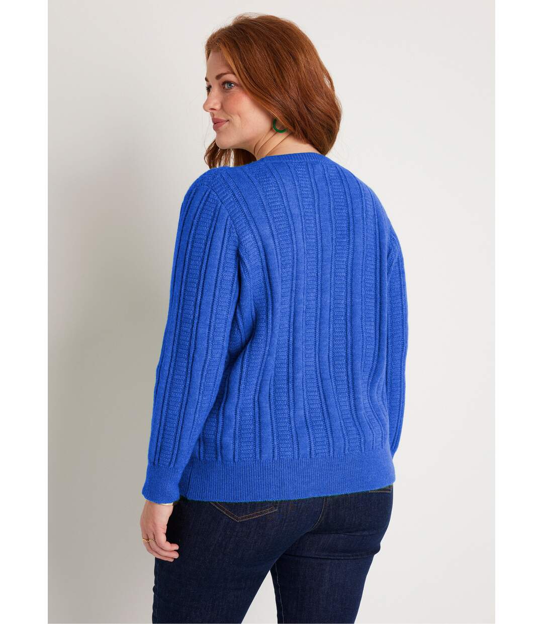 Pull doux ajouré boules col rond-2
