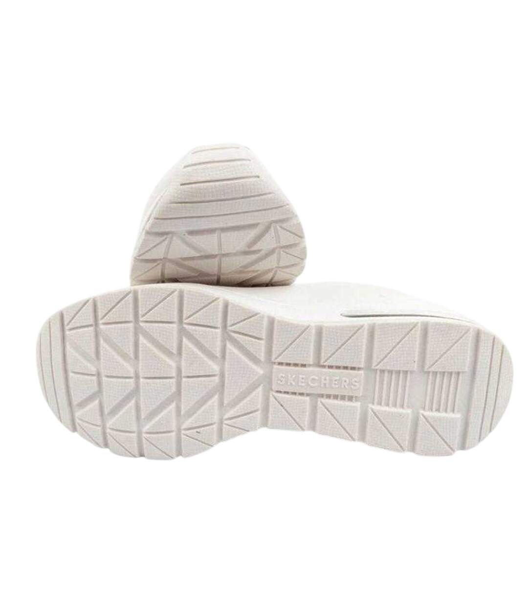 Chaussures Million Air Femme Blanc Skechers-4