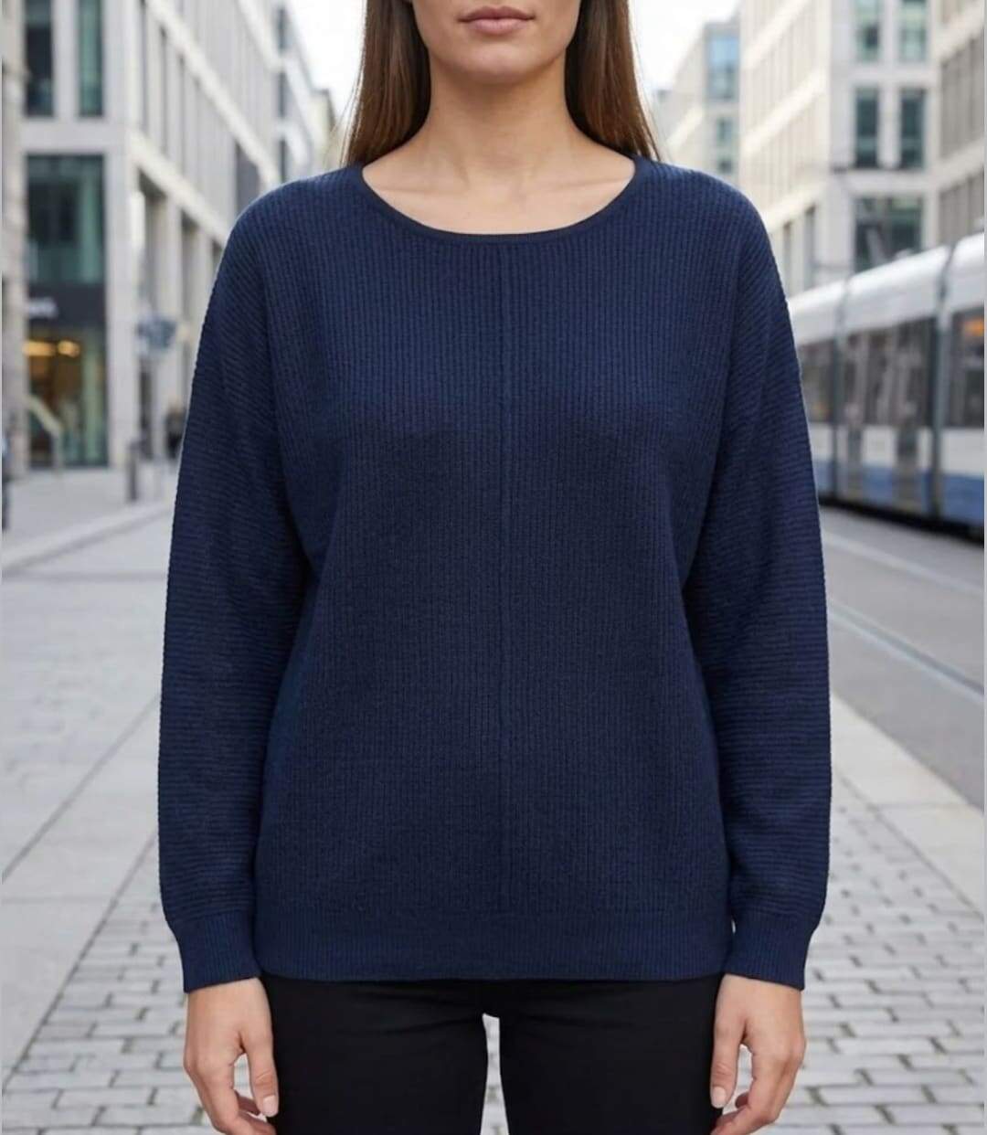 Pull Femme MAYFLOWER CANON2 Bleu Marine – Maille Fine et Douceur Soyeuse-1