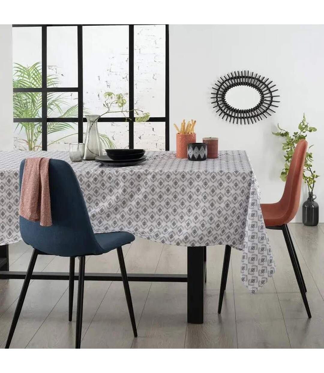 Nappe Antitache à Motifs Hindi 140x240cm Gris-2