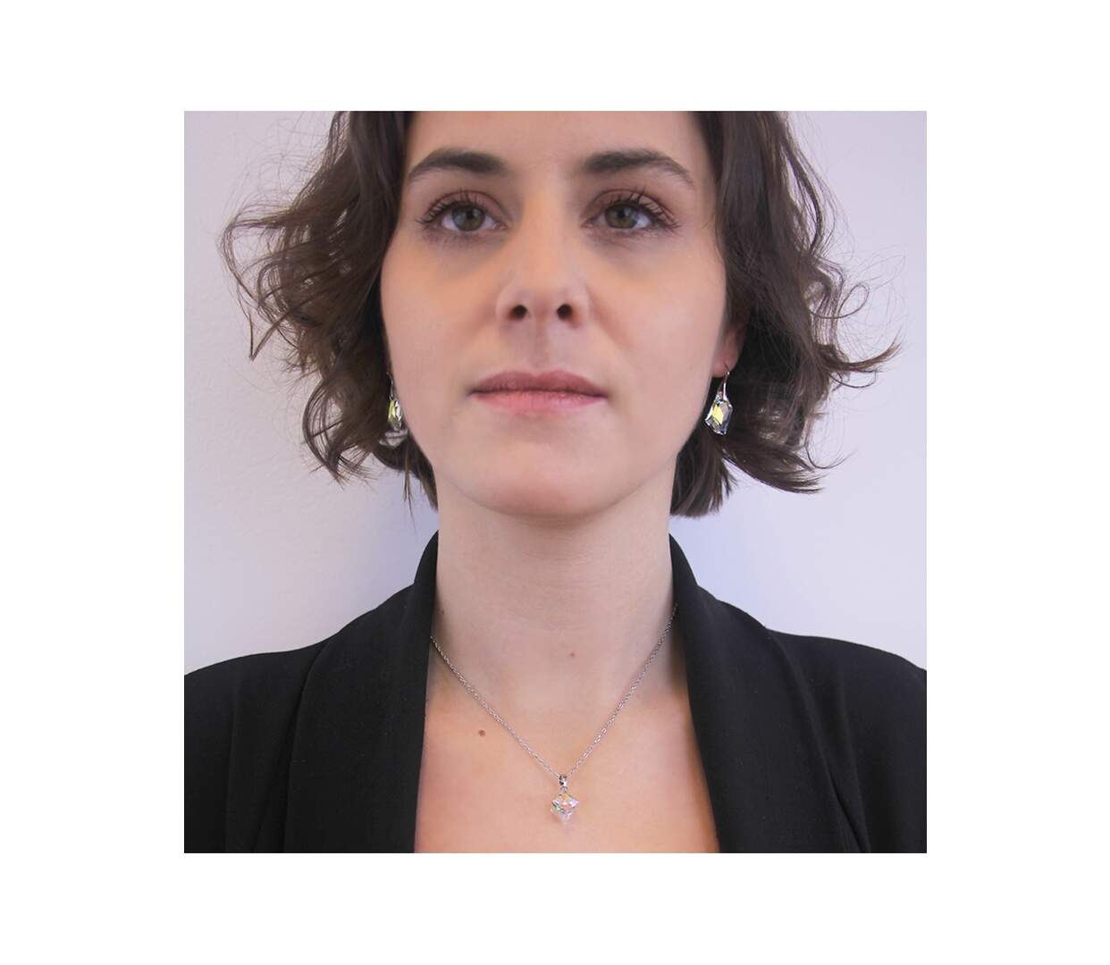 Boucles d'oreilles Ribbon Circlet, Cristal d'Autriche-5