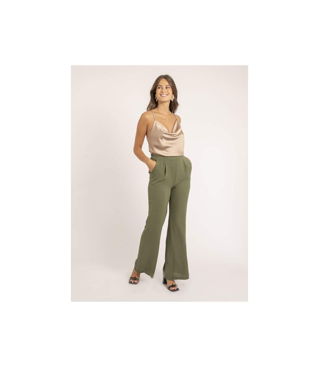 Caraco satin col bénitier FOLINE - Dona X Lisa-4