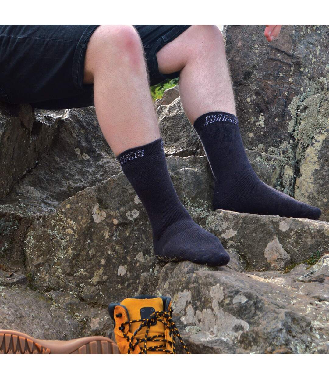 12 Pairs Mens Cushioned Crew Hiking Walking Boot Socks-3
