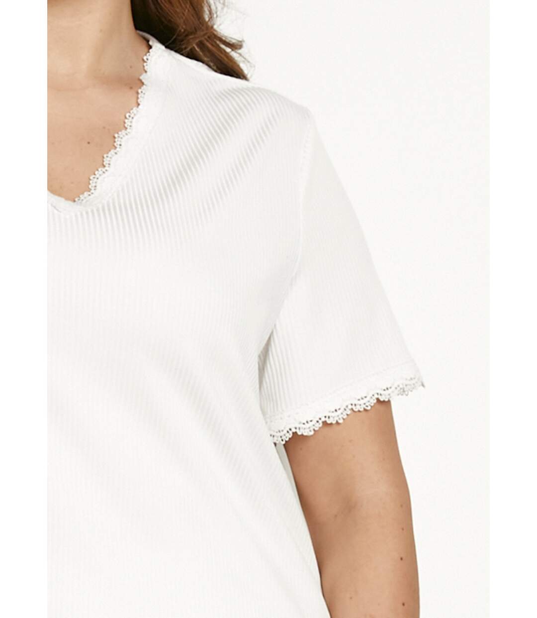T-shirt col V fines côtes dentelle manches courtes-4