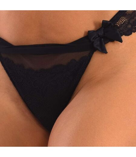 Lace bikini style panties for women, CARLA model. Elegance, softness and perfect fit.