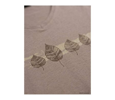 Mayflower NERVAL5GT : Tee-shirt femme grande taille beige à manches longues et col V
