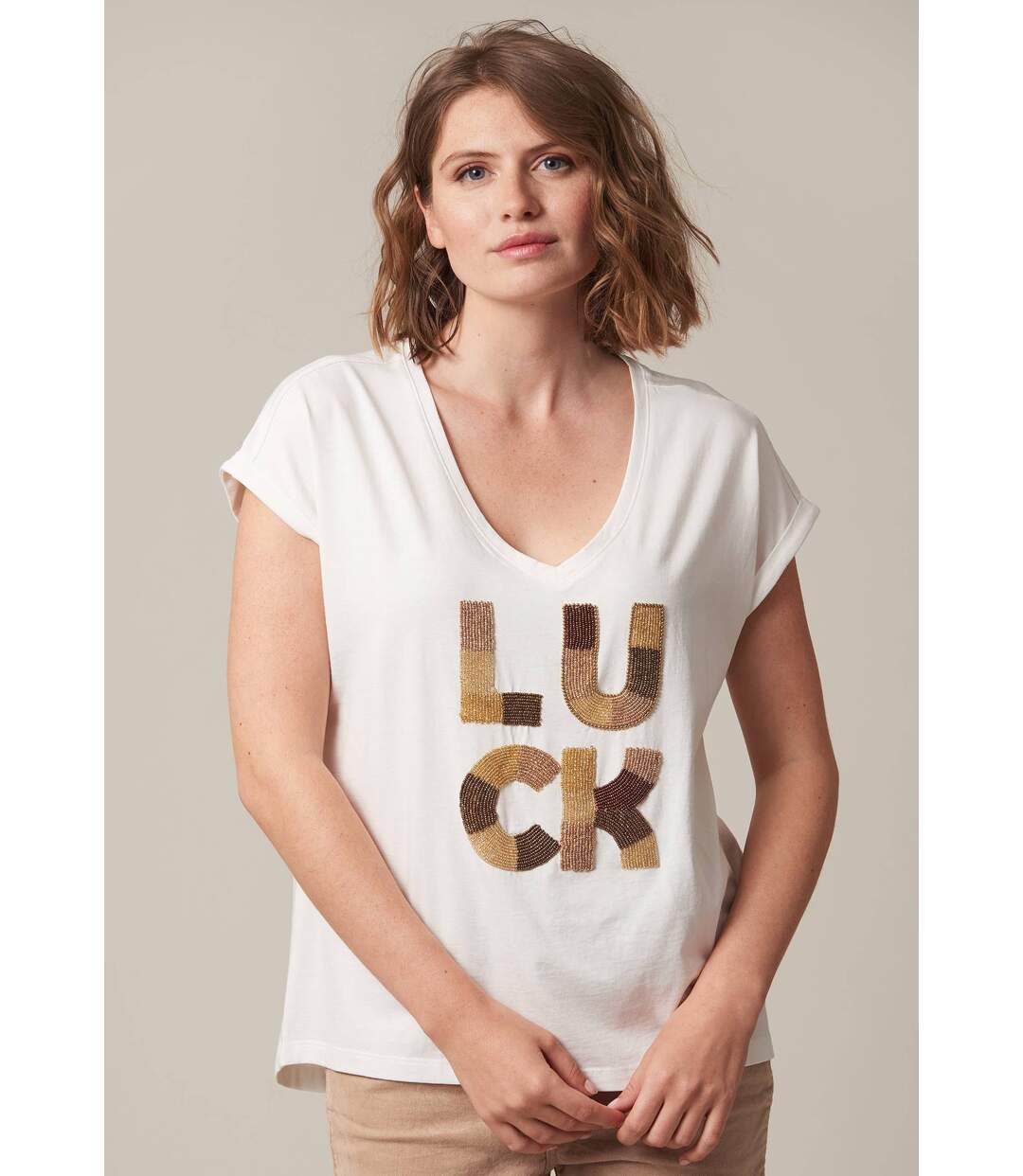 T-shirt manches courtes motif brodé en perles LOCKY