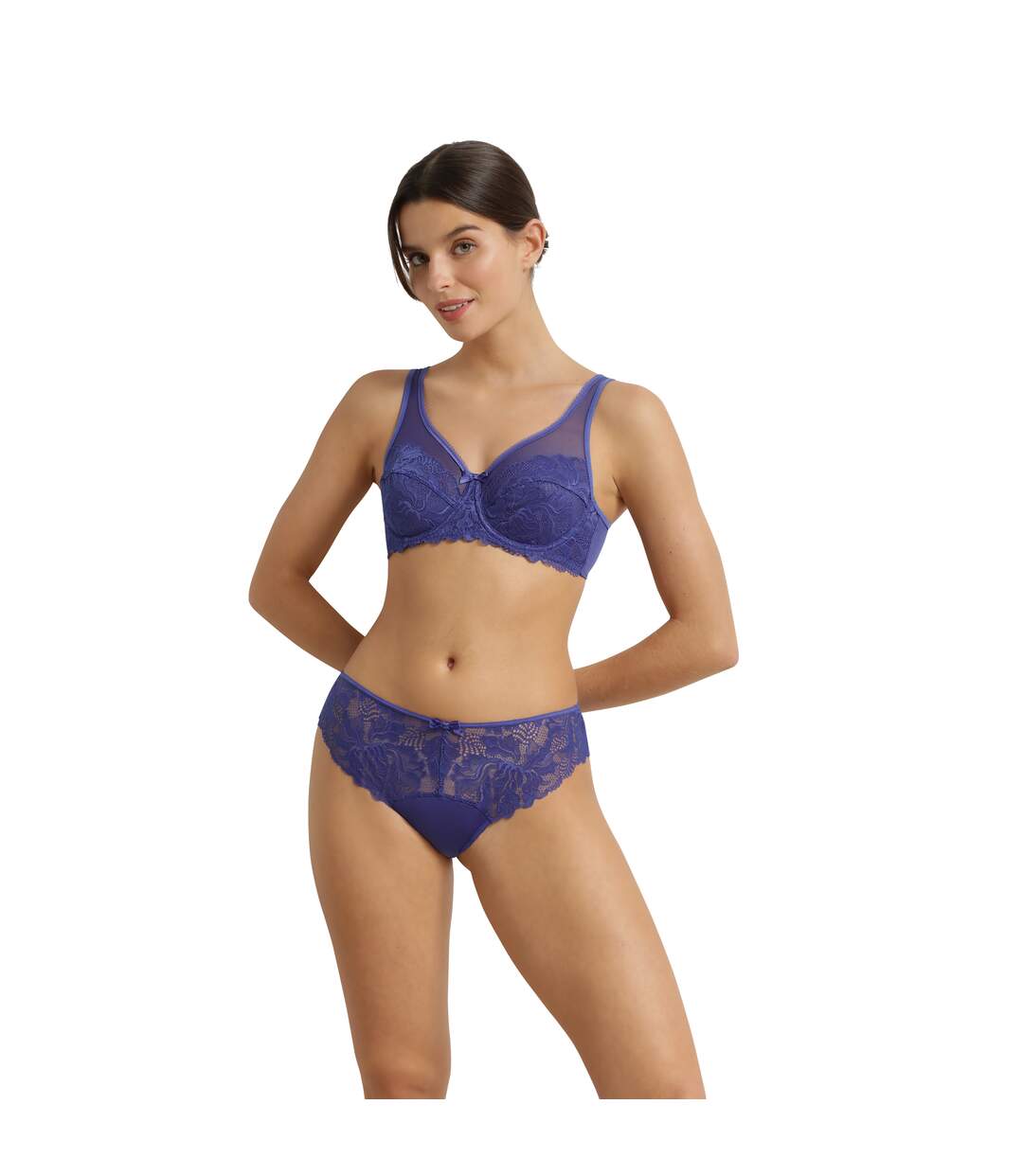 Culotte en dentelle Generous Essentiel-3