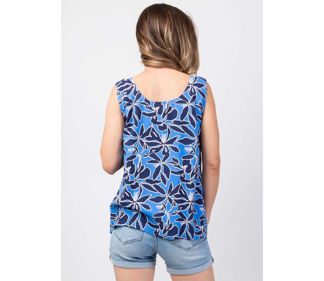 Top été sans manches IVANOE imprimé fleurs bleues Coton Du Monde-4