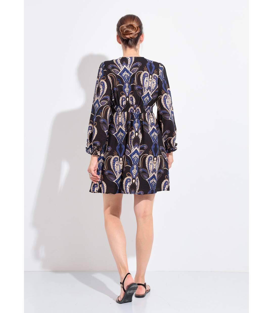 Robe courte col V imprimé cachemire-2