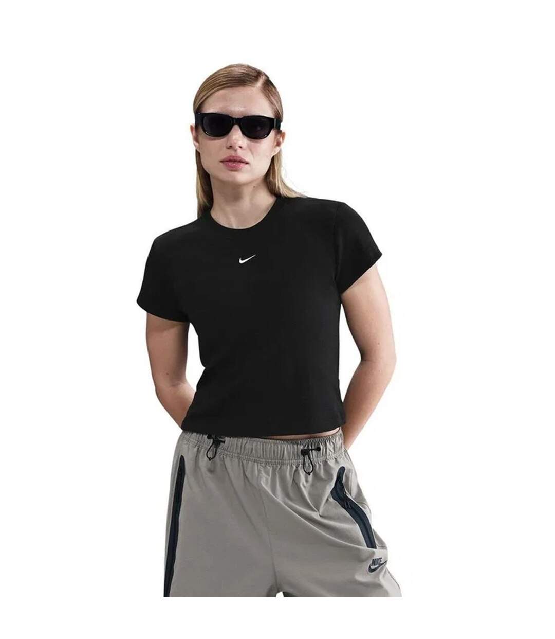 Womens/ladies Swoosh Embroidered Logo T-shirt Black Nike-2