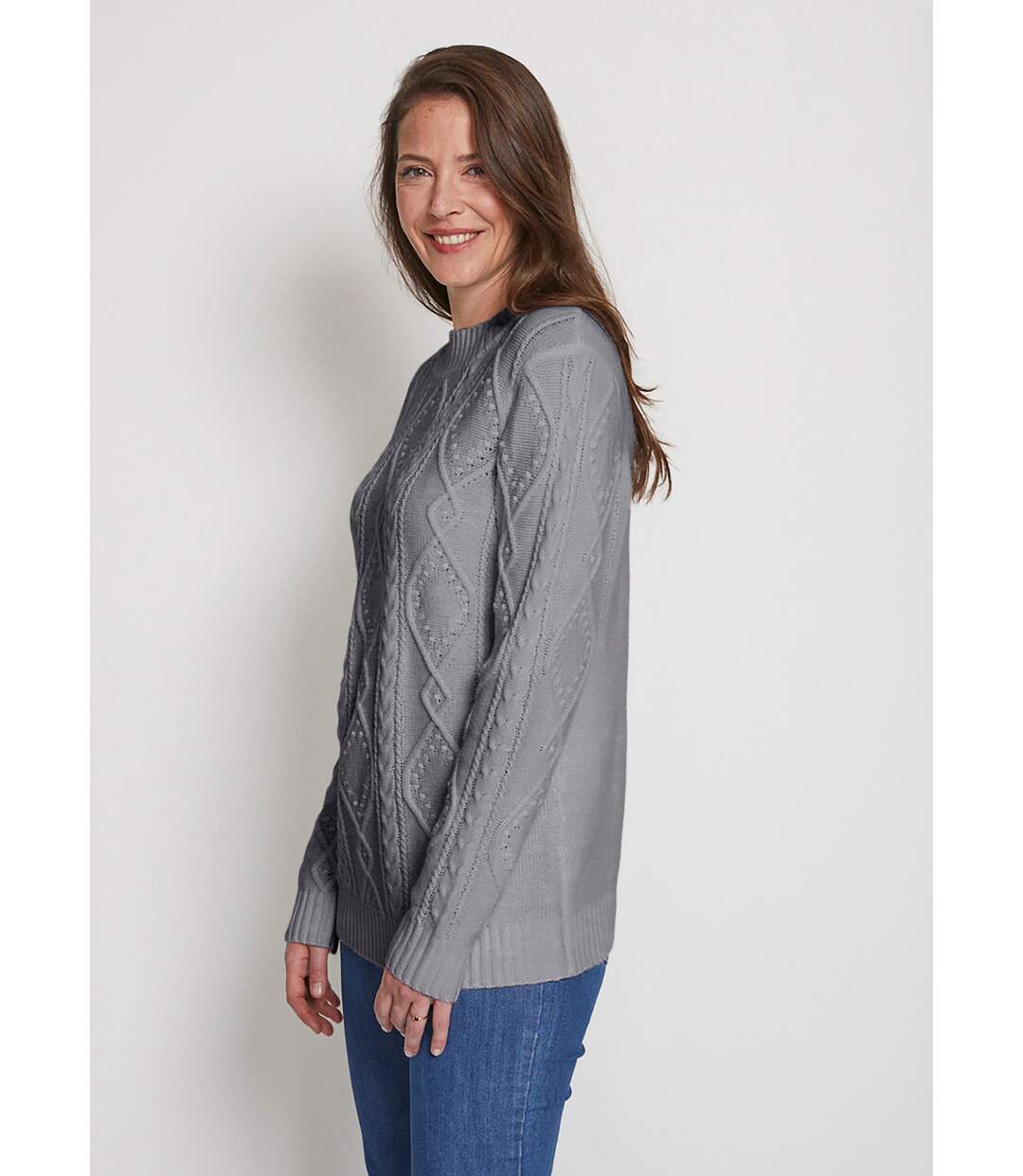 Pull chaud court col montant torsades-3
