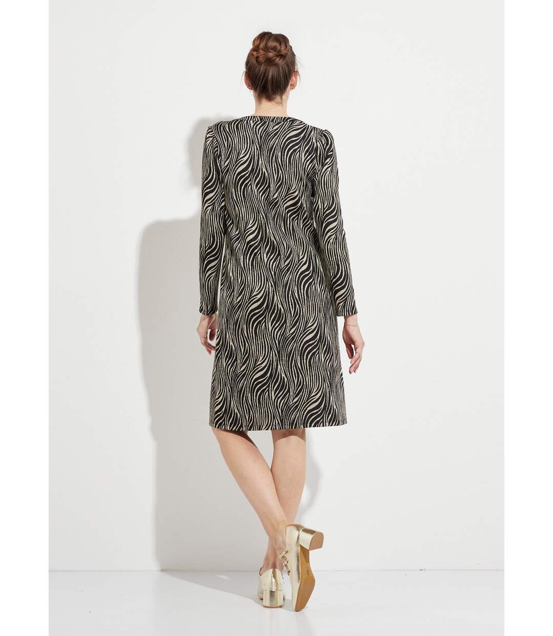 Robe ample courte jacquard zébré-2