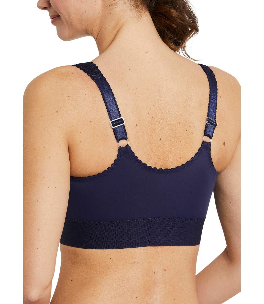 Soutien-gorge sans armatures ouvert devant-2
