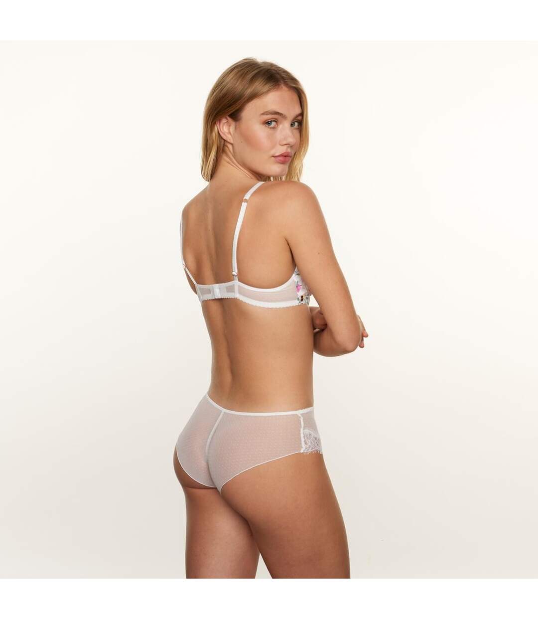 Soutien-gorge ampliforme coque moulée blanc Capsule-4